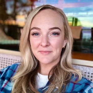 Meet your Posher, Leslie